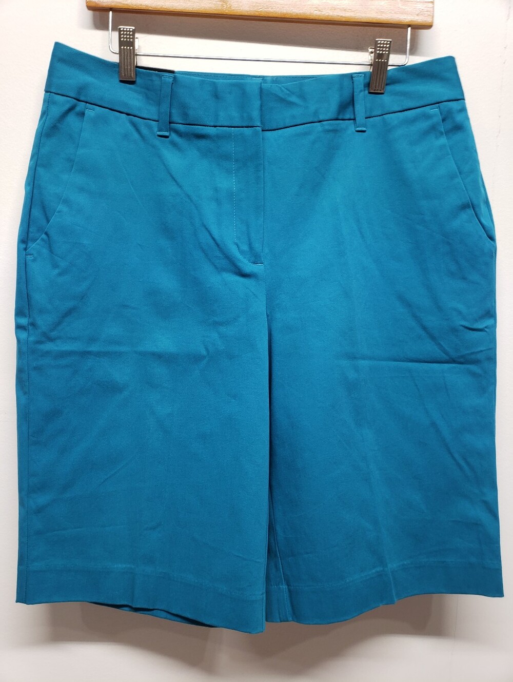 Worthington Bermuda Shorts Size 10 Tahitian Tide New